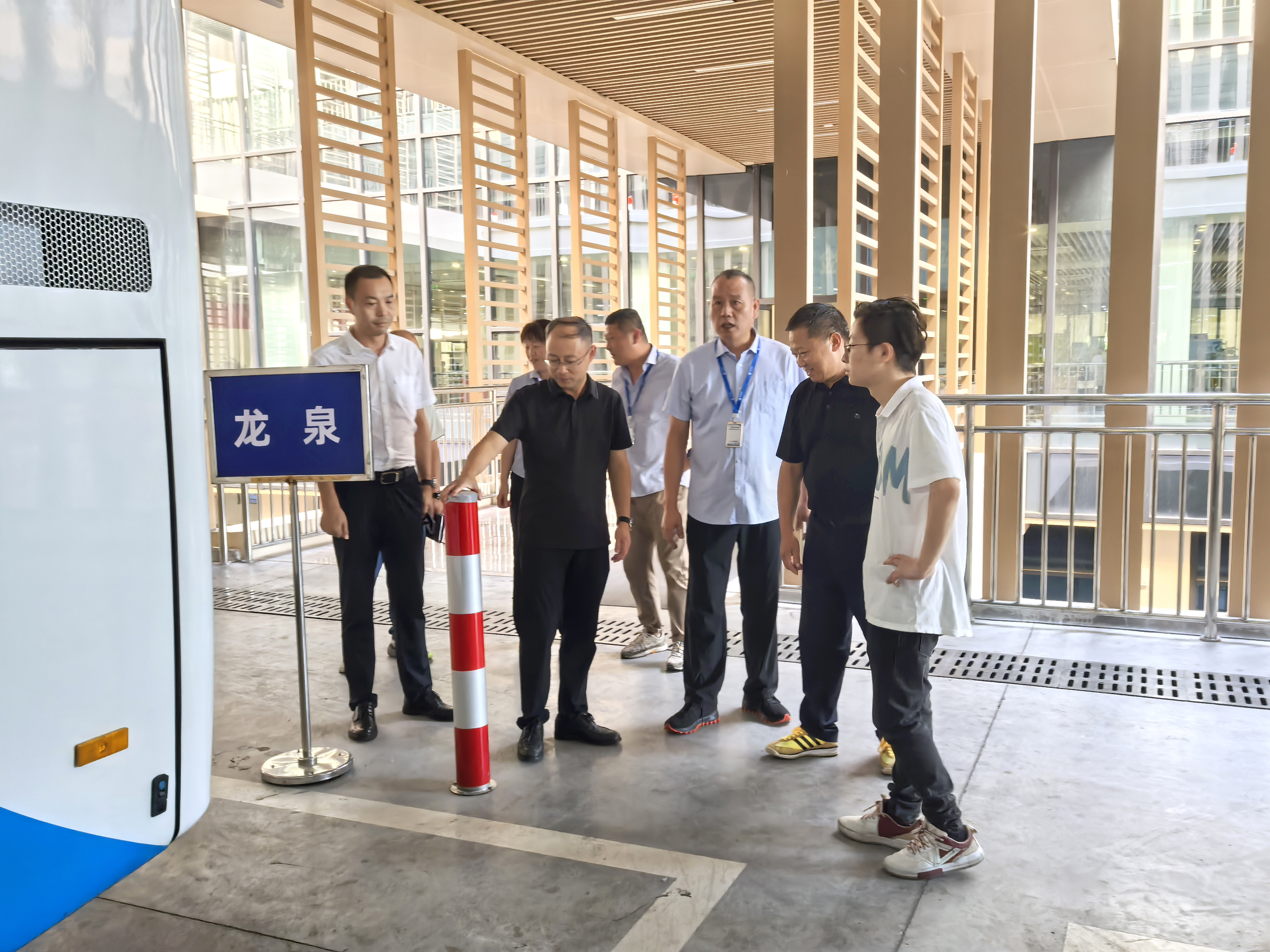 b8d4fe734536416156aae202b2d068af.jpg b8d4fe734536416156aae202b2d068af.jpg